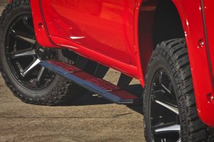 Chevrolet Silverado 3500 HD Running Boards - Rough Country - TR2 Aluminum, Black Powder Coat, 5 in - Black - '19-'26